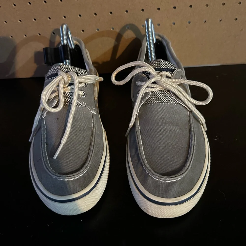 Sperry 0772830: Men's Halyard 2-Eye Grey Shoes Size 8 Sperry Men's